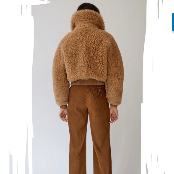 Acne - Picture 6 of 8